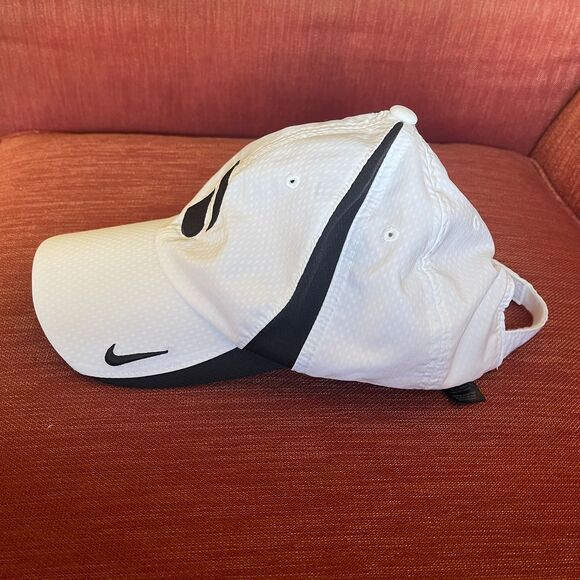 Nike D Dad Men's White Athletic Baseball Cap Embroidered Adjustable Golf Hat - Picture 8 of 9